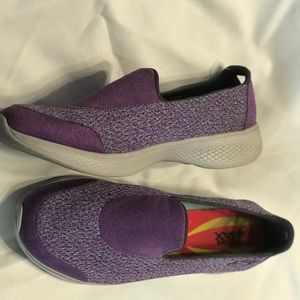 Sketchers slip on shoes